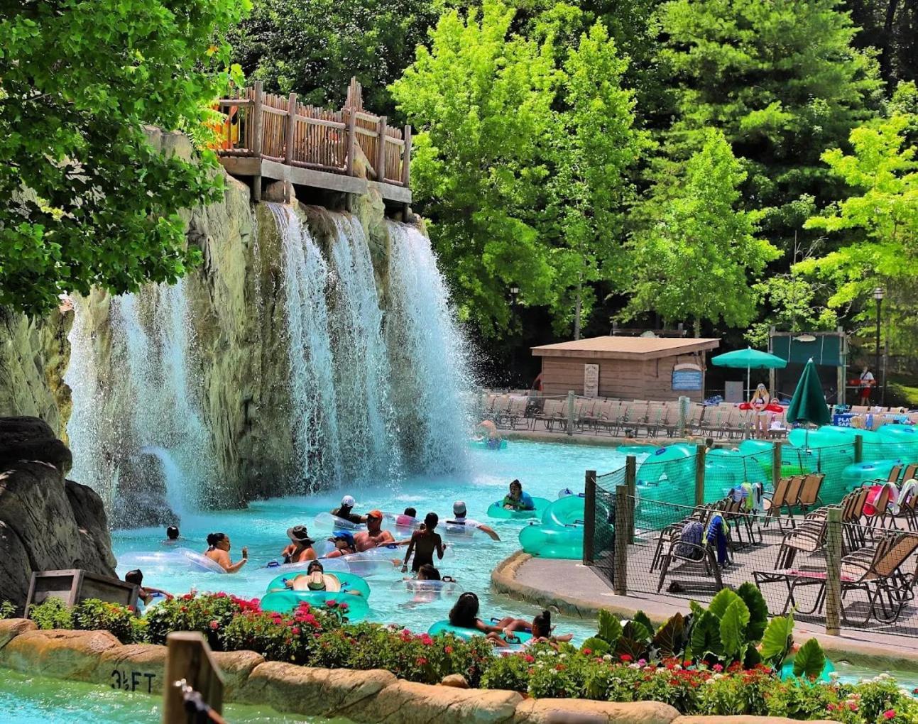 ガトリンバーグ Movie Theater Hot Tub View Mountain Escapeヴィラ エクステリア 写真